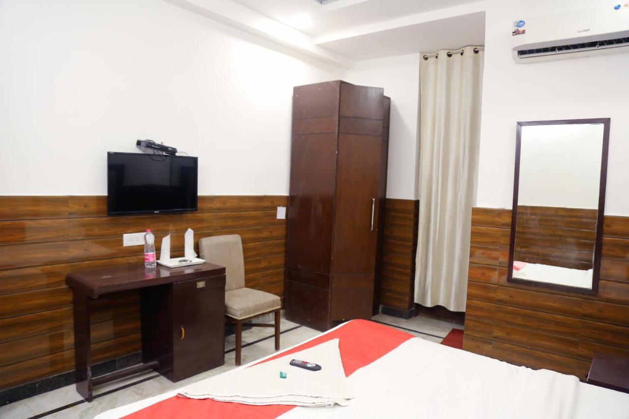 Aerocity Hotel Jindal Palace Delhi- A Well Hygiene Property"All Staff Vaccinated " Nowe Delhi Zewnętrze zdjęcie