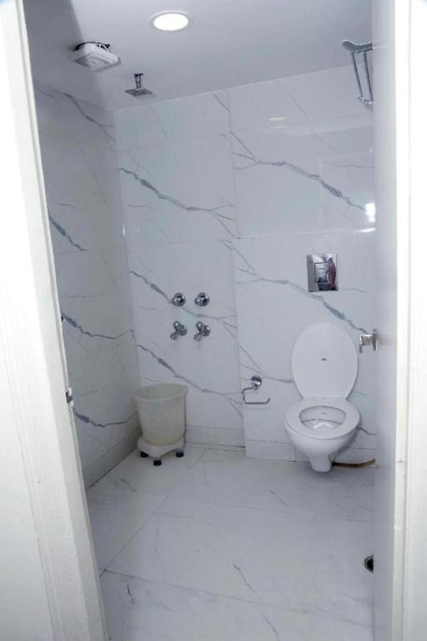 Aerocity Hotel Jindal Palace Delhi- A Well Hygiene Property"All Staff Vaccinated " Nowe Delhi Zewnętrze zdjęcie